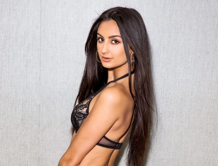 Eliza Ibarra Height, Biography, Career, Lifestyle, and Net Worth in 2025